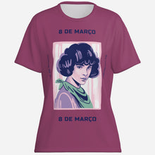 Load image into Gallery viewer, Versatile purple t-shirt ideal for travel and outdoor style