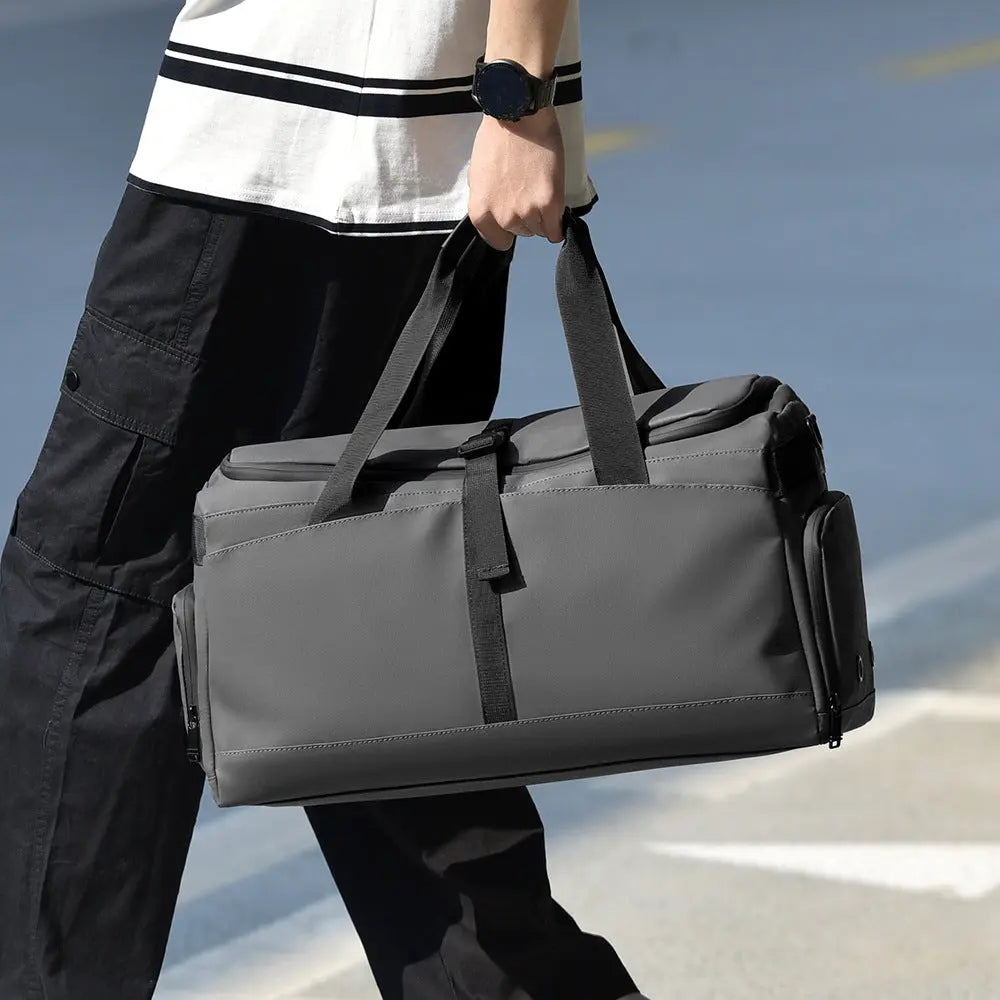 Mens Fitness WetDry Separation Short-Travel Bag Raven’s Echo Hoodie