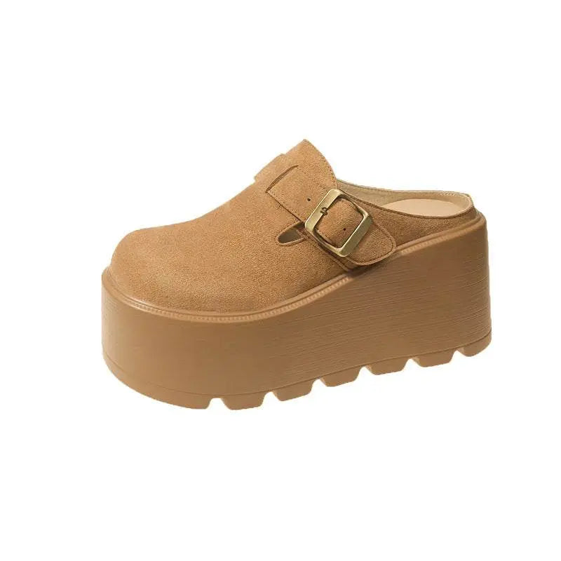 closed toe wedges